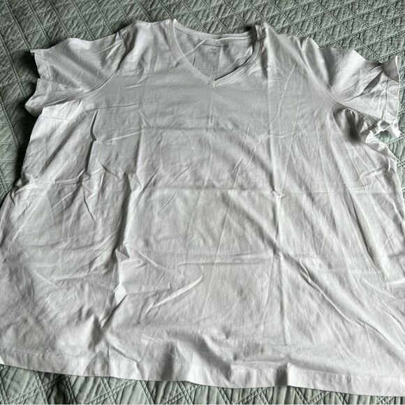 Woman within v neck tshirt tee white 2x xxl 26/28 plus short sleeve - Picture 1 of 2